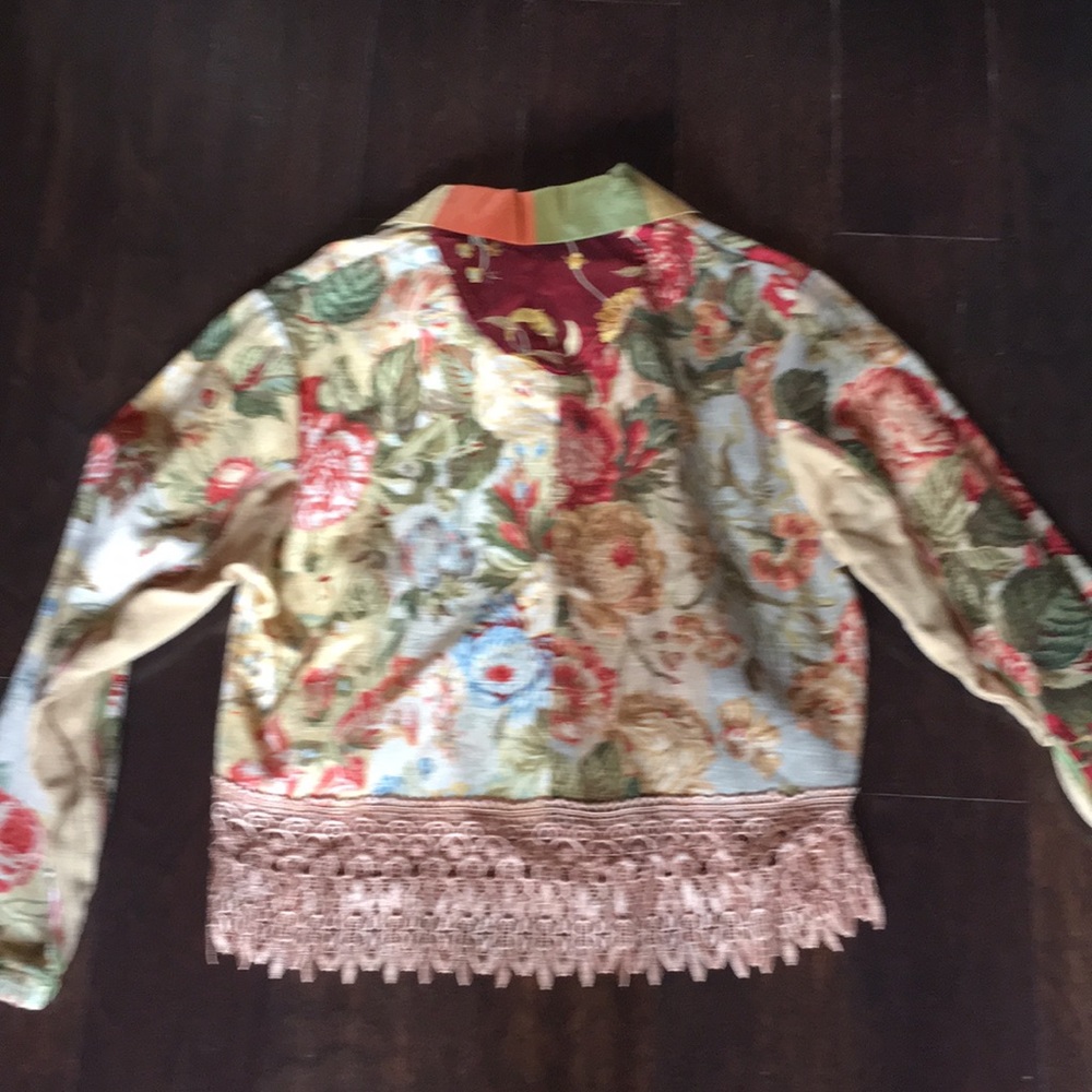 Boho linen and lace jacket. Sz. M - Picture 2 of 5